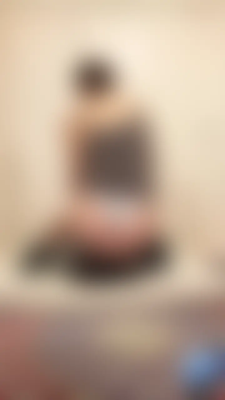 尻肉圧迫顔面騎乗 
X(Twitter)に載せた臨場感42の動画(長編)です (2/2)