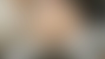こちらの動画は以前投稿させていただいた動画なのですが、不備があったため修正して再投稿させていただきました。
ファンの皆様にはご迷惑をおかけして申し訳ございませんが、ご理解のほどよろしくお願いします🙇♂️😭
___________________________
皆さんこんばんは💕金曜が一番バリキャリになりがちのりんかです😂
本日は「りんゆんプロデュースプラン」に加入していただいたファンの方から、
プロデュースしてもらった動画を作成しました☺️
衣装や化粧の雰囲気から髪型まで、細かくプロデュースをしていただいたので、
りんかの雰囲気が別人のようになっているのが魅力です!😉
いつもと違うりんかの動画を楽しんでいただけたら嬉しいです◎
また、現在お待たせしているリクエストも順次対応予定ですので、お待たせして申し訳ないですがご理解いただけますと嬉しいです😭 (2/2)