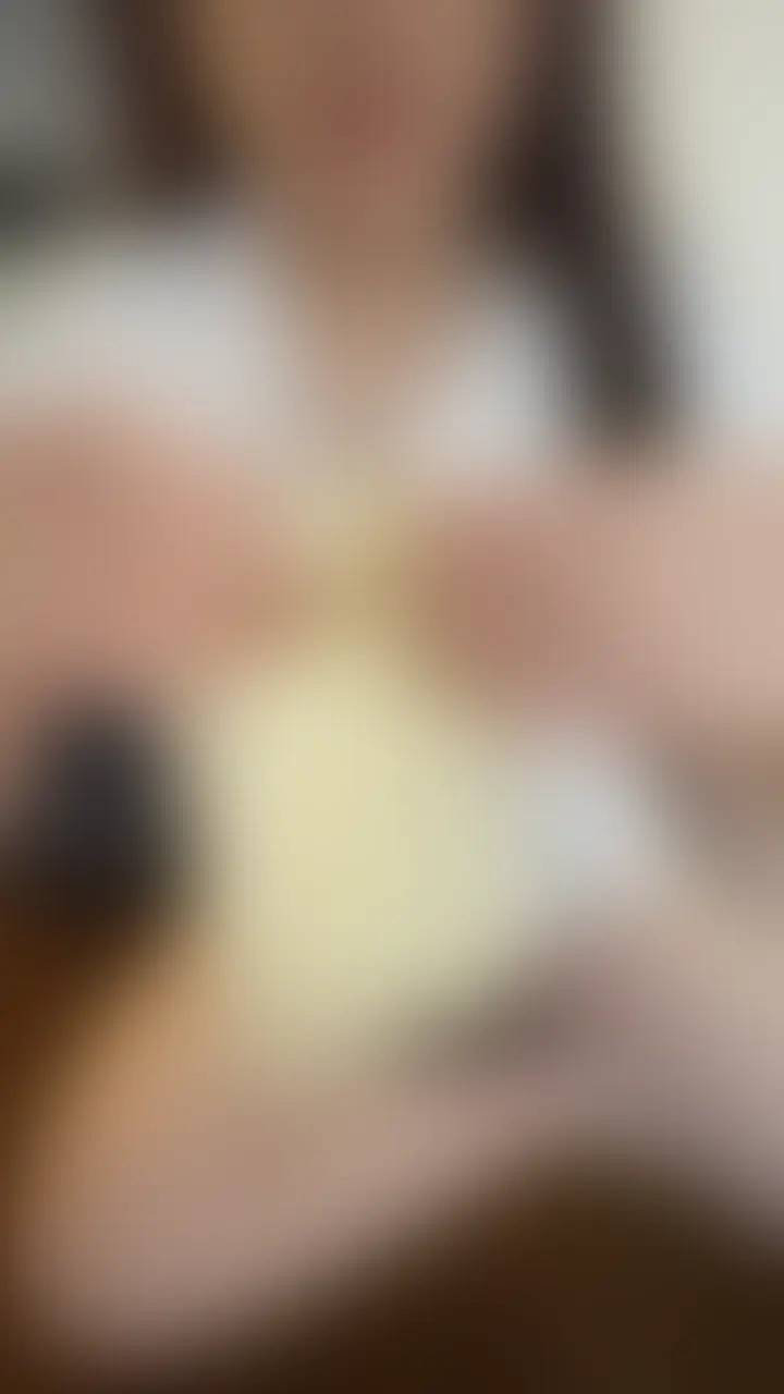 手袋はめてオナニーするの気持ち良い🍌 (2/2)