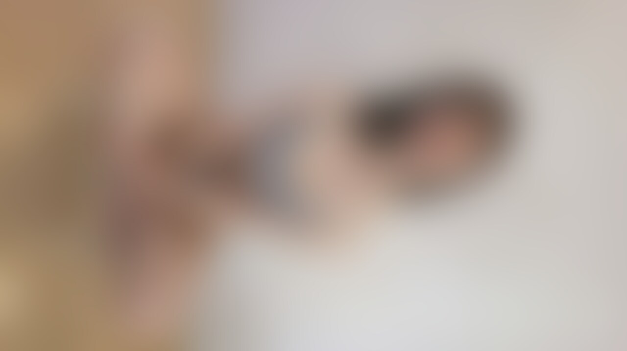 【超絶可愛いボブヘア美女19歳(彼氏持ち)】第1弾 前編
期間限定公開動画
今が人生で一番モテててる超絶可愛いボブヘア美女19歳(彼氏持ち)が生ハメ顔射&中出し種付けSEXするバグった世界線。
この子は顔とスタイルが良いから何を着せてもマジで似合う。
SEXの経験が今の彼氏しかほぼないらしく、とにかくフェラが下手だった(笑)それでも他人が大事にしている彼女がチンコを一生懸命しゃぶってると思うだけでチンコがイライラした。
初めて舐める我慢汁に戸惑う超絶可愛いボブヘア美女。彼氏の我慢汁も舐めたことないらしい。もうこれは俺が代表して○○○するしかないと思った。てかこの動画が彼氏にバレたら速攻フラれるんだろうな。
【超絶可愛いボブヘア美女19歳(彼氏持ち)】第1弾 後編はこちら⇩
https://myfans.jp/posts/2d86811e-4bff-4978-a14d-93aae13fd6a1 (2/2)