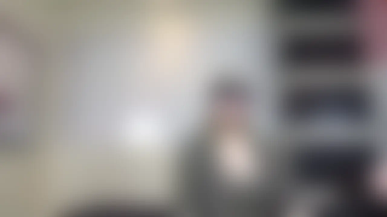 ※コチラは無料プランになります。
むっちりギャル妻ちゃんとの不倫セックスです。最近なぜか中出しさせてくれないギャル妻ちゃん。やはりこの日も中出しはさせてくれませんでした🥲射精後にゴムを外し、半ば強引に生で入れました。お掃除フェラの後だったので妊娠はしていないと思いますが、やはり人妻は生で犯すのが最高です😋全編はコチラ→https://mfco.link/06riXrbU (2/2)