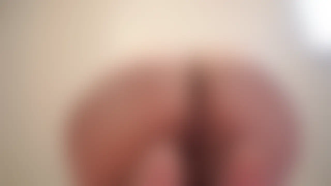 でかじり女のおなら大放出! (2/2)