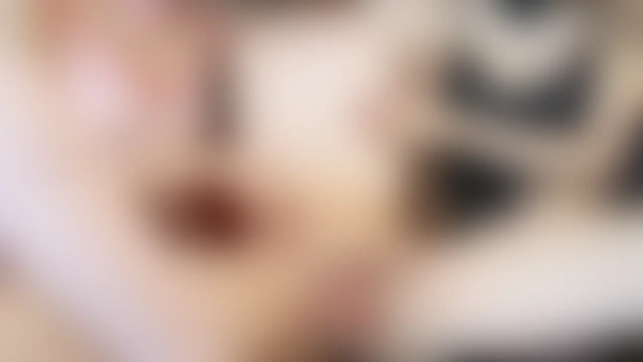 💎ルーインドオーガズム💎

もうみんなルーインドオーガズムのことは知ってくれてるかな？💭
気持ち良くイキたいのにイク寸前で手コキやめられちゃうの💦💦

どんな感覚なの？？って聞いてみたらね、
射精感があんまりなくて、精子出てるのか出てないのかもわかんなくておかしくなっちゃうらしいよ？！

「今まで経験したことない感覚です」

そんなふうに言ってくれるM男くんが多くてとっても嬉しいな♡

おんなじ感覚を動画を見ながら味わってね♪

⭐️みどころ⭐️
👦「お◯ん◯んダメです！！」
👦「全部ヤバい！！」

おちんちんちょっと触るだけで騒ぎすぎな男の子。。。

👧「1回10ピストン耐えてみよ？！」
👧「1.2.3.....8.9.......10ｼｺｼｺｼｺ」
👧「はい！よくできました💮」

最後は気持ち良く射精！
んなわけないよね😈

ﾎﾞﾀﾎﾞﾀだらしない精子が出てきたよ、、って思ったらなんか吹き出したぁぁぁ🐳

潮吹いちゃいました☺️ (2/2)