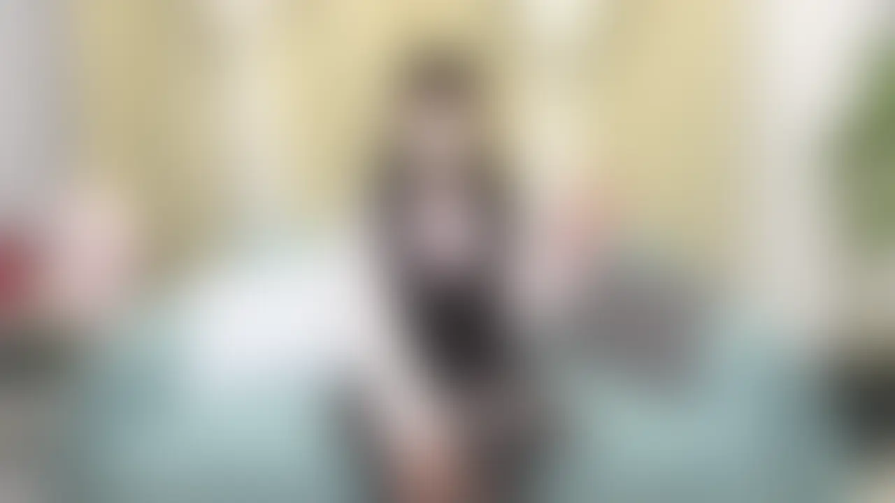こんにちは、かなです(՞•-•՞)
初めて動画を撮ってみました…！

いいねとか保存とかコメントしてくれたら喜びます💓笑

撮ってみて思ったけど、凄く緊張したし、
今もまだドキドキしてます(〃ﾉωﾉ)

実はかなはオナニーとかあんまりしたことがなくて、、、
今回もあんまり良くわからなかったけど
大人の玩具を使ってみたらちょっと気持ちよかったです💕

まだまだ分からない事ばっかだけど、
これからも動画あげていこうかなと思うので、

いっぱい見てくれたら嬉しいです💕

💓かなからのお願い💓

こちらの作品に【いいね＆保存】をお願いしますっ🥺
≪してくれた方には特別特典を無料で送ります♡≫

この作品に、
────────────────
①いいね＆保存←超大事（どちらも必須ですっ！）
②【かな頑張れ(՞•-•՞)】とコメント💛

⇊⇊上記の条件を満たした後に⇊⇊

③DMで「目押し」
────────────────
と連絡するだけで、
▽▽▽

未公開写真を送りますっ(〃ﾉωﾉ)
是非お願いしますっ💛 (2/2)