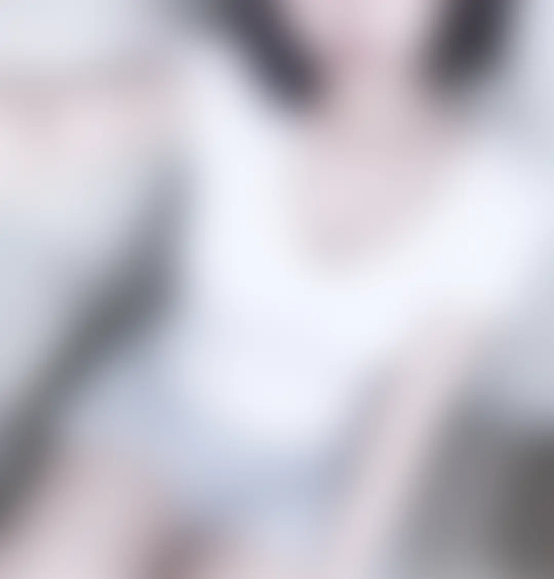 白乃あいり👀「口と鼻見せてみた^ ܸ._. ܸ^ 最後の1枚は恥ずかしいけどがんばったから褒めて欲しい…( > · <⸝⸝ᐢ あと、見てくれた人だけおまけで朝撮った動画も送る」の投稿サムネイル