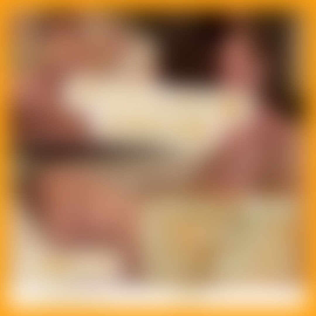 目隠し+顔出し版→ https://myfans.jp/posts/74c304b4-0e8e-4a09-a65b-14ce564d1d4a
フルサイズ版→ https://myfans.jp/posts/9fb97ef5-2a9d-424e-9901-4e69250e6050
【動画紹介】
かなちゃんの○○○動画のダイジェストです。全部まとめて観たい人向けです
3Pして以来のかなちゃんとのセックス。前回の事を軽く思い出させながら今日はのんびりたっぷり気持ち良くして弄んであげました。
今回はirohaプチという玩具をメインに使いながらクリ責め+快楽漬けセックスを楽しみました。前回の他人棒を思い出させるようにディルドで○○○しながら責め立てたり、自分でオナニーさせたり。
後半を硬いモノで子宮潰されながら玩具責めで何度も深アクメを味わってもらい、いつも以上の快感に溺れてもらいました。騎乗位や松葉崩しで子宮を押し上げられると幸せそうにアヘってくれてたのでオスとしても嬉しい時間でした🥰
最後はいつも通り中出し。いつも以上に楽しい時間を過ごせて満足です(´ω`) (2/2)