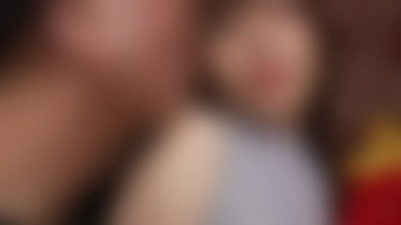【激しいSEXがご所望の若人妻様、圧倒的スレンダーボディが美しく、激しく乱れる】(55:02)
■お名前
Rさん
■年齢
28歳
■結婚歴
2年
■家族構成
夫・本人
■夫への不満
・愛情は足りているので、激しいSEXをください。
・変化を嫌う。
・
■俺様のレポート
(小声)…
※本編15秒~完全顔出し (2/2)