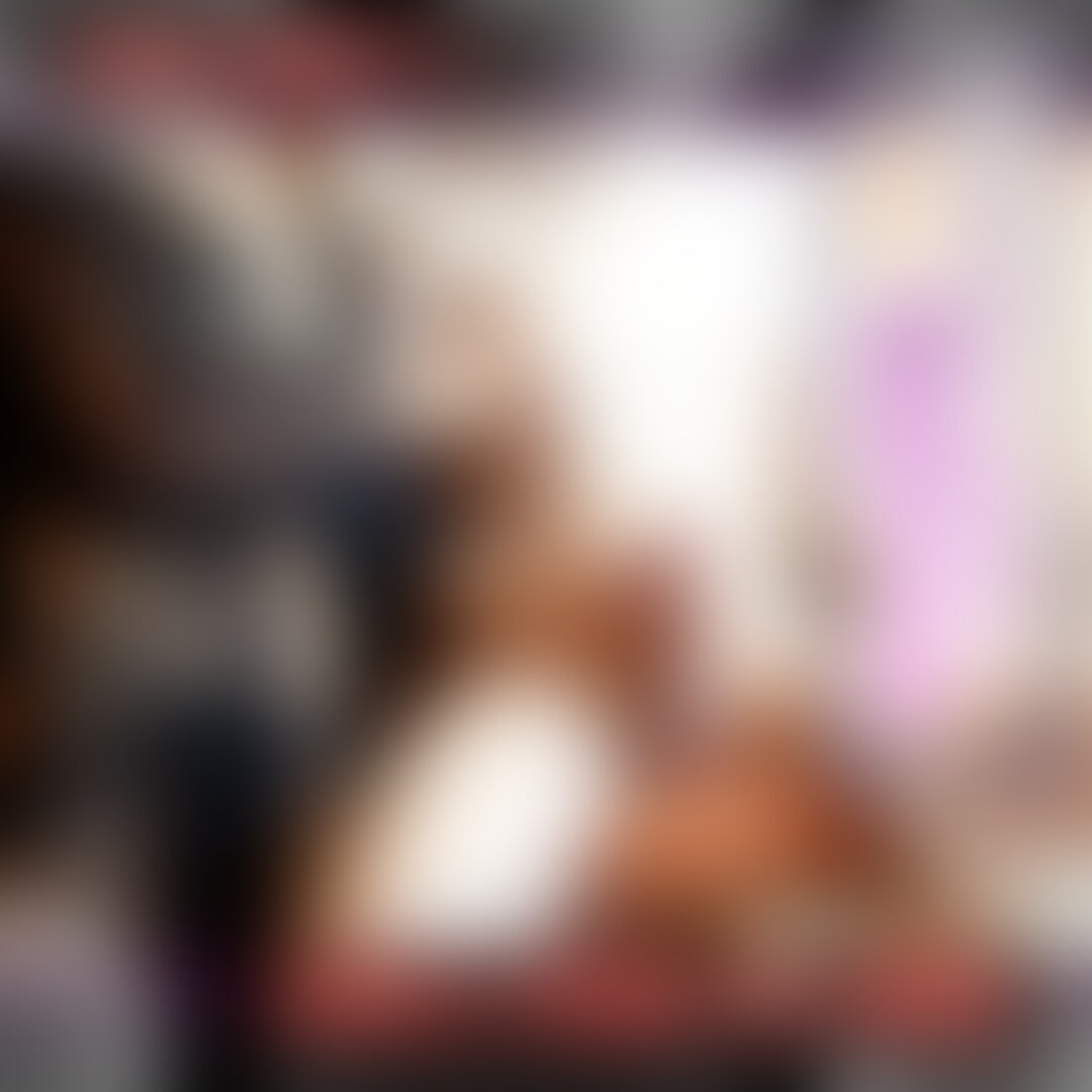 *羞恥プレイ* ホテルの窓際で向かいのビルから見られちゃう状況で甘々責め💜 2回連続ルーインドオーガズムと潮吹き😘
恥ずかしい姿を見られちゃう場所で羞恥プレイしてきた💜
知り合いに見られたら人生終わっちゃうのになに興奮してるの?
2回連続ルーインドオーガズムで情けなく射精して、潮まで吹かされちゃって、おちんちんからたくさん出てるのに気持ちよくなくて辛いね😈✨ (2/2)