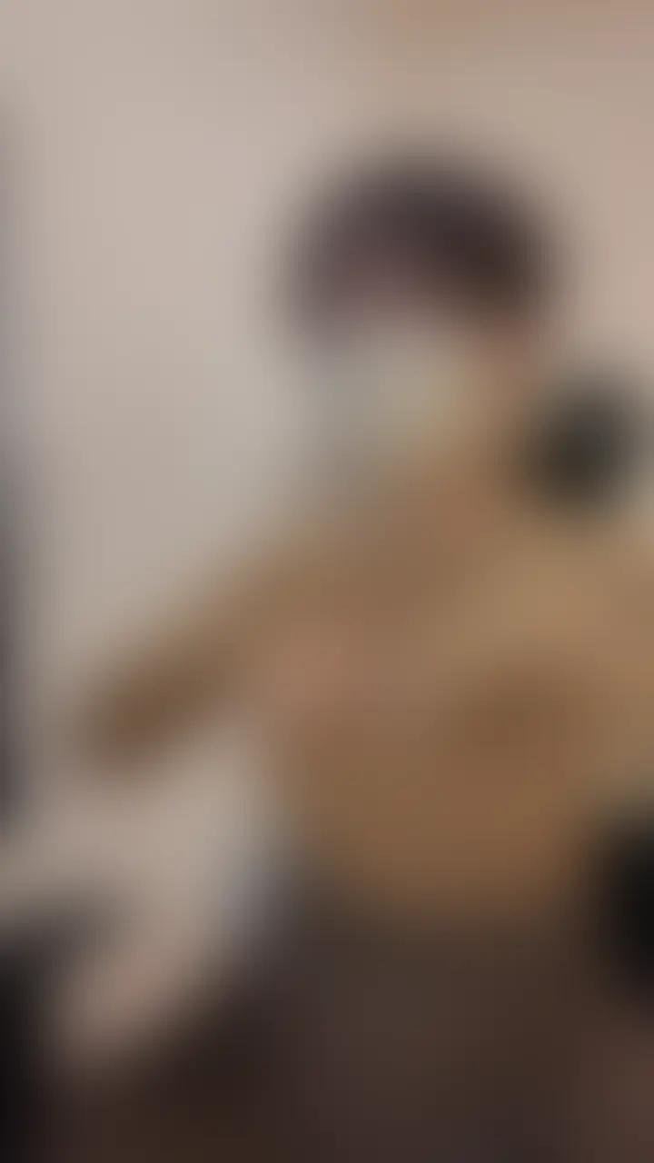 右側にある"いいね"を押してから見てください!
すずのしてくれる人はもちろんブックマークも押してくれるよね?
推してくれてる人全員見てます💓
こんにちは!すずです🌸
今回は白いバニーでオナニーしちゃった動画だよ~🐰
イキすぎてパンツがビチョビチョになるくらいめ吹いちゃった🐋
動画ではフォロワーさんからおしえてもらったオモチャで
めちゃハァハァしながら… いっぱいイってるよ~🦪
ちゃんと絶対最後まで見てほしいな💓
🎁🎁🎁プレゼント企画開催中🎁🎁🎁
この投稿に「いいね」「ブクマ」「『かわいい🐰』とコメント」していただいた方に
myfansで動画で使用したティッシュをDMを通じて送らさせていただきます
フォロワー限定なのでフォローも忘れずに
⚠️締切は12/6まで、配布日は12/7予定です (2/2)