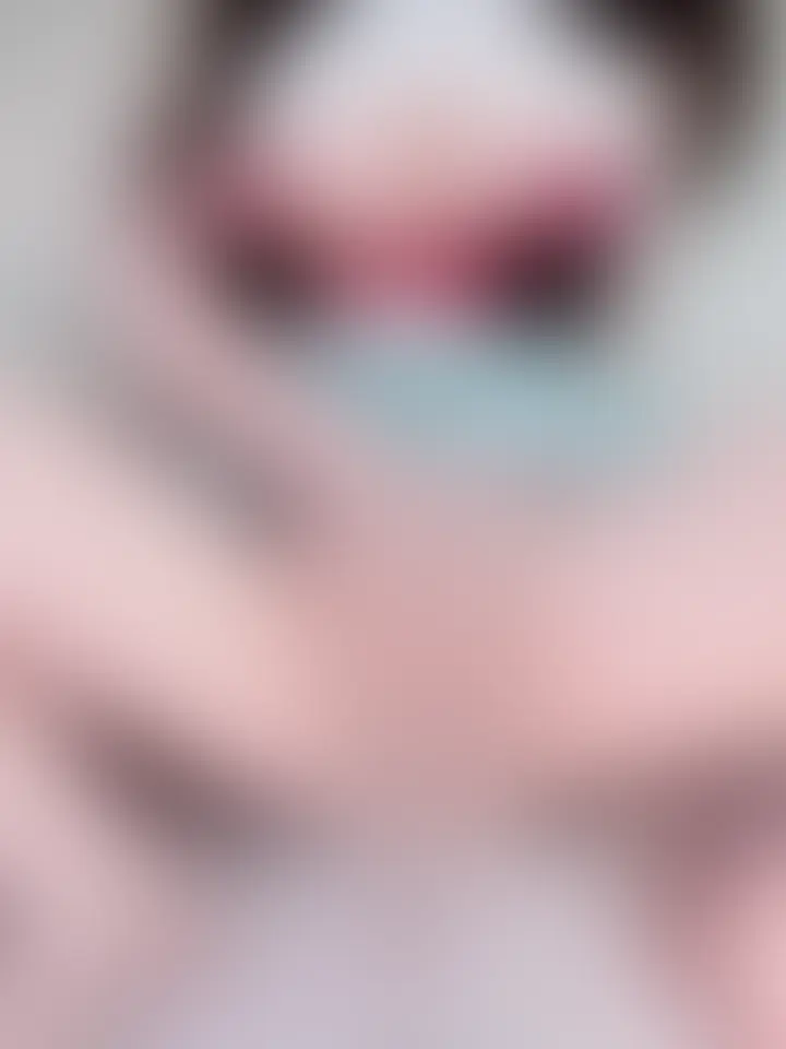 人妻まやのオナニー動画【７種類】詰め合わせ約50分

7種類のオナニーや潮吹き、コスチュームプレイ、パイズリなどのえちえち動画を旦那に内緒で撮影したものを公開しちゃいます。。／／

約50分たっぷりと、500円でかなーーりお得に観れます🥹一緒に気持ちよくなろうね？💕


1💕お水大量に飲んだらお潮も大量に吹いちゃいました／／

お水大量に飲んだあとにオナニーしてみたら、お潮も大量に出ちゃった。。

2💕ローター挿れて家事してたらこんなに濡れてて..えちの続き開始

ローターをおま◯この中に挿れながら家事しちゃう変態主婦です。。／／

ひと段落してジーパン脱いでみたら案の定パンティがびしょびしょ、、ローターだけじゃ満足できなくて、ひとりエッチの続き開始(〃ω〃)

3💕ねぇ、ゴム外していい？／／生ち◯ぽでヨガってイっちゃう変態主婦

自ら口で器用に外しながらおねだりする変態主婦。。

4💕わざとパンチラさせて、どこ見てるのー？ってHに誘う変態主婦【最後は脱ぎ合体／／】

『さっきから何みてるのー？』
って言いながら実はわざとパンツチラつかせてる変態主婦(〃ω〃)

『パンチラに興奮したの？
このまま合体しちゃおっか？／／』


5💕スケベチャイナドレスでエッチしよ？／／【パイズリ＆騎乗位】

6💕旦那のじゃ満足できなくて乱れに乱れる寂しい主婦【オナニー】

パンストの上からディルドを押し当ててグリグリしてたらもう我慢できなくて、、
ズボズボクチュクチュ激しくえっちな音をたてて絶頂しちゃった。。

7💕 すぐ出かけなきゃなのにムラムラに勝てなくて全裸までなってシちゃったダメダメ主婦【オナニー】

恥ずかしいけど全裸で大胆にお股ひろげながら気持ちよくイッちゃった／／ (2/2)