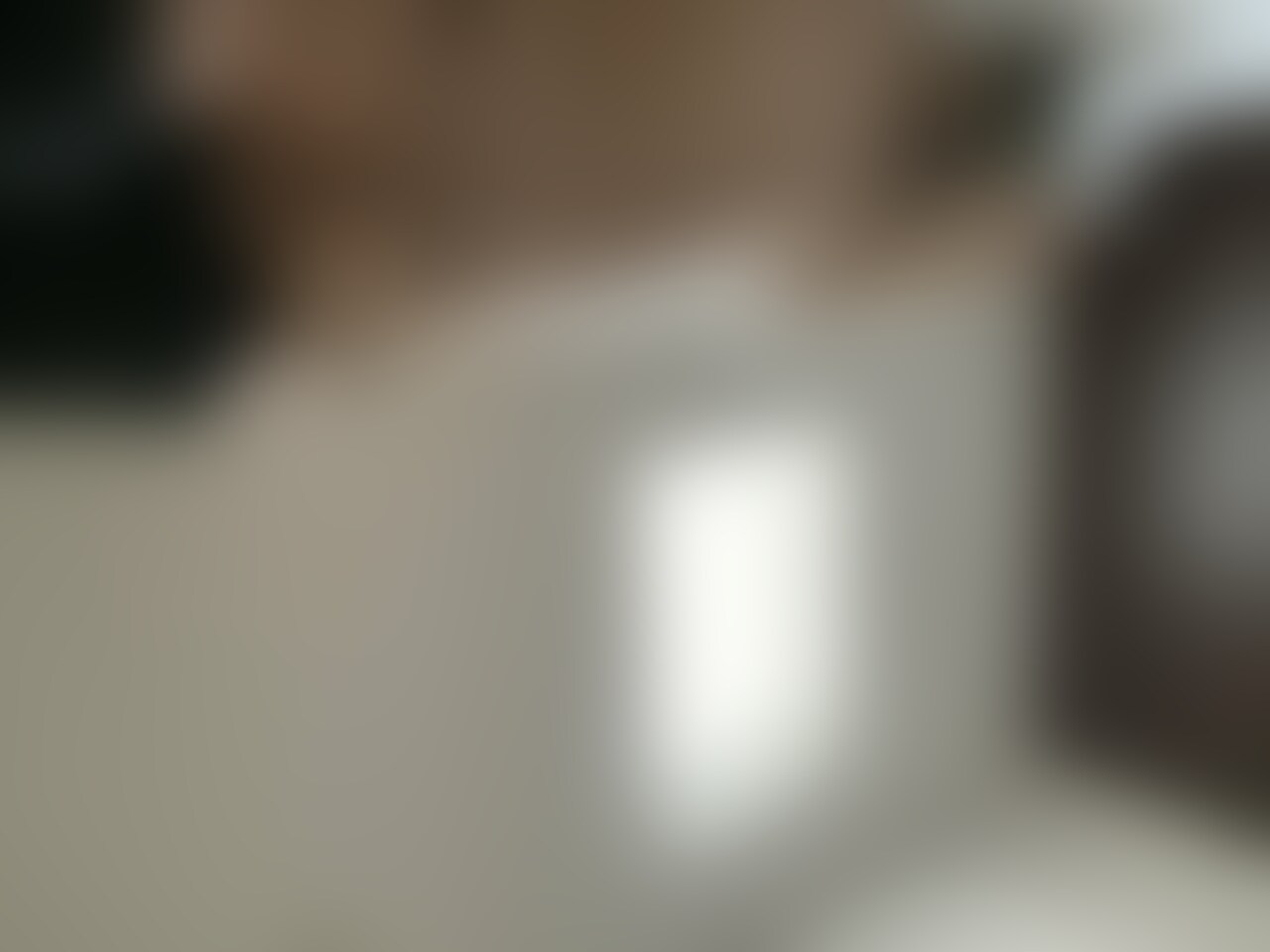 見えないよ？ sample 1