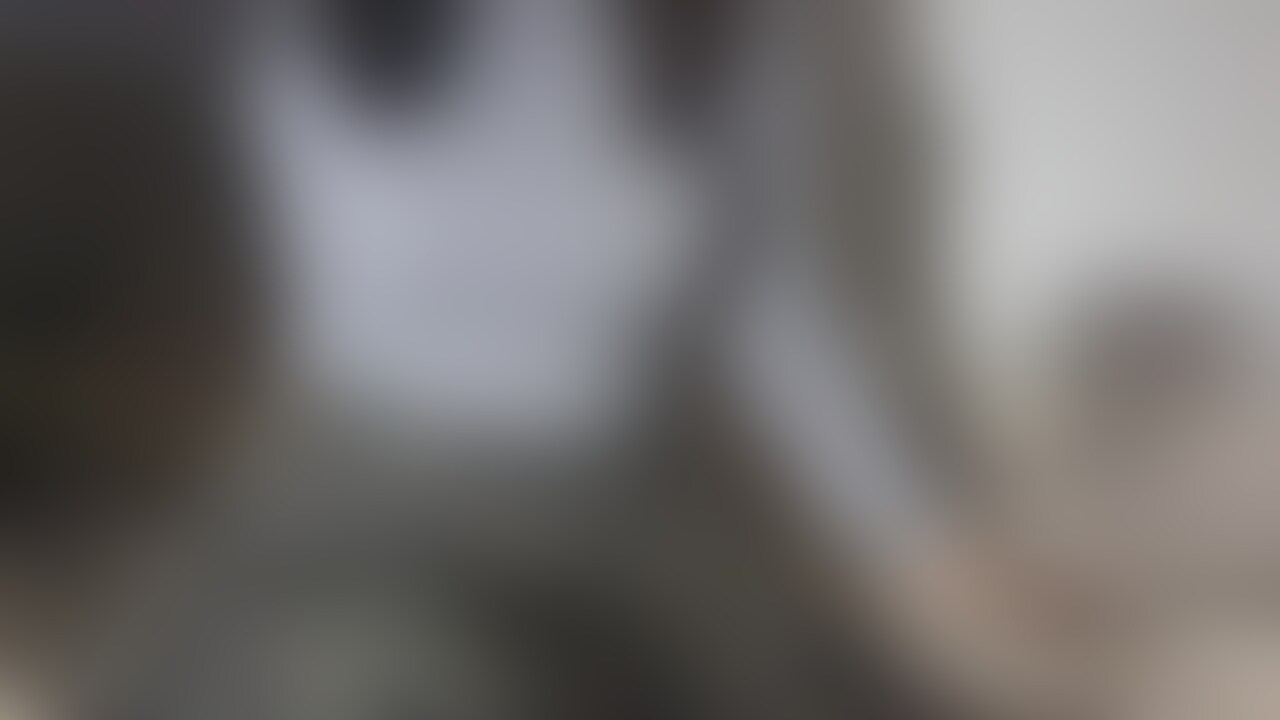 寝る前に身体のマッサージしてたら我慢できなくてエッチなことしちゃいました、、、 (2/2)