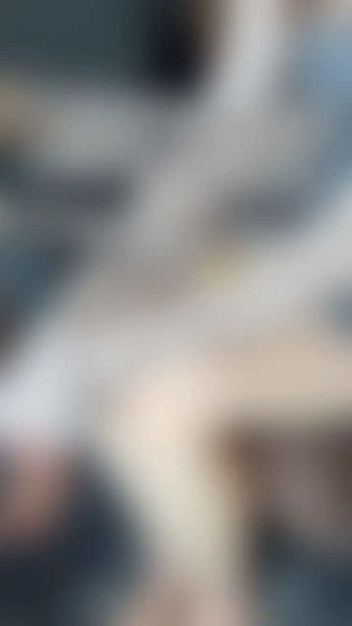 またしても凄い動画を撮りました!!
岐阜でナンパした田舎っ娘が上京したので、中出し3Pをしてしまいました!
【経緯】
以前Xの方で発信したのですが、友人のヒデさんと岐阜のカップルさんから依頼を受けNTR3Pをしたのですが、その帰りに
旅行で高山へ行きました!観光がてらナンパをすることに!
そこで東京に上京予定の女の子と連絡先を交換し、上京して、ついに3Pまで持ち込めました☺️
純粋な田舎娘が初めて3Pして、しかも生中2連発!!
めちゃくちゃ興奮しましたー!!
ぜひこのリアル田舎娘物語を皆さんに見て欲しいです☺️
ぜひ イイネ&ブックマークよろしくお願いします🙇
動画の最初にSNSでのやり取りを載せてるのですが、その順番が一部逆になってしまいました!すみません😓 (2/2)