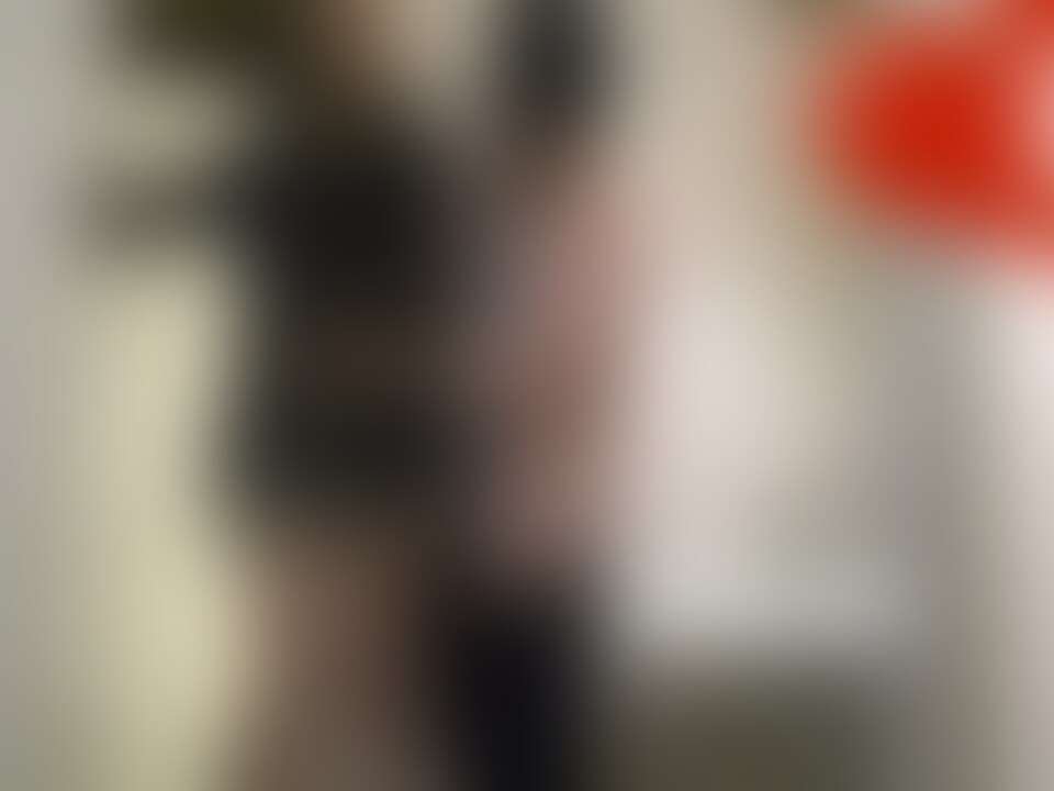 公衆〇〇DT筆おろし編です。
ネットで募った参加者に、童貞を捨てさせてほしいとの連絡が。
こんな場所でもいいのか、アクアでいいのか確認し、是非にとのこと。
それならと来てもらっちゃいました☺️ (2/2)