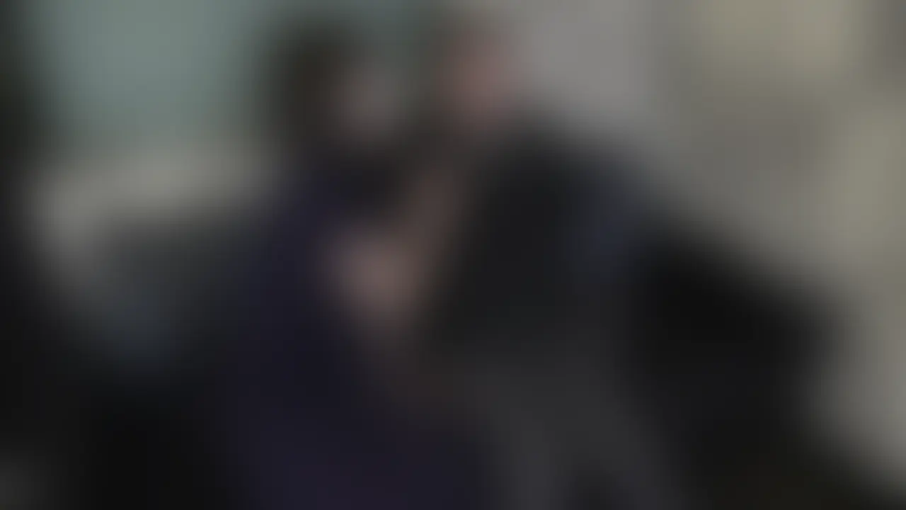 「いいね♡&保存♡」で応援してくれるとめっちゃ嬉しいです🥰
*.˚‧º‧┈┈┈┈┈┈┈┈┈┈┈┈┈┈┈┈┈┈┈┈┈‧º·˚.*
「来てくれてありがとう♡
今日はさやとしかできへんえっちなこといっぱいしようね?」
目隠しされて、何も見えないまま、トロトロに甘く責められて…
でも、いくらお願いしてもイカせてくれない🥺
「我慢してる顔、可愛くて大好きやねん♡もっと見たいな」
「ご褒美あげたのに、イこうとするのはダメでしょ?♡」
甘い言葉で焦らされて、寸止めされて、骨抜きにされちゃうM男くん。
完全受け身で、されるがまま。
最後まで我慢できたら…ご褒美に搾り取ってあげるね☺️💕
「情けないとこいっぱいみれて大満足♡ でも...次はもっといろんなこと試してみたいな♡」 (2/2)