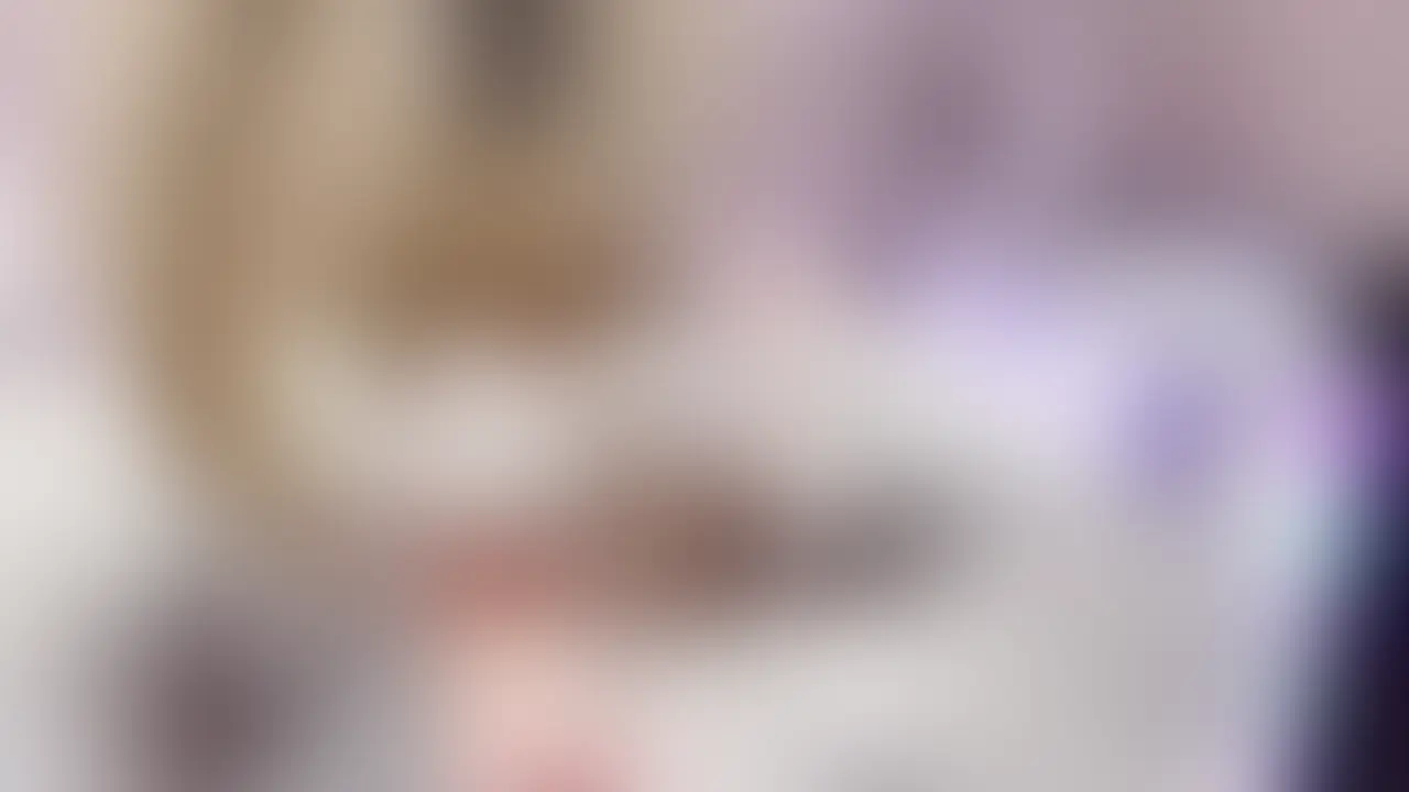 『主観フェラ』-仕事中に机の下から-
「気持ちいい?」って聞きながら、答える前にまた咥えちゃうの💋😈
可愛い顔して、えっちなことばっかり考えてる小悪魔ゆあの主観フェラ動画だよ💦💓
距離ゼロ、視線ゼロ逃げ場😳🔥
ゆっくり舐めて👅💕
いじわるして😈
ちゃんとドロドロになるまで責任もってご奉仕します🫶💦
覚悟できた人だけ、再生してね…?💋✨ (2/2)
