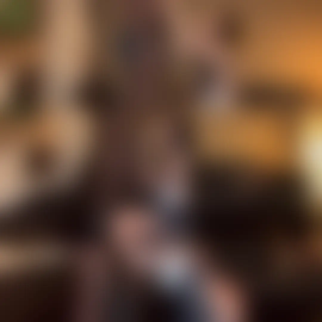 ムッキムキの黒人さんのデカマラをジュポジュポ音たてながら夢中になってフェラしちゃいました✨ sample 1