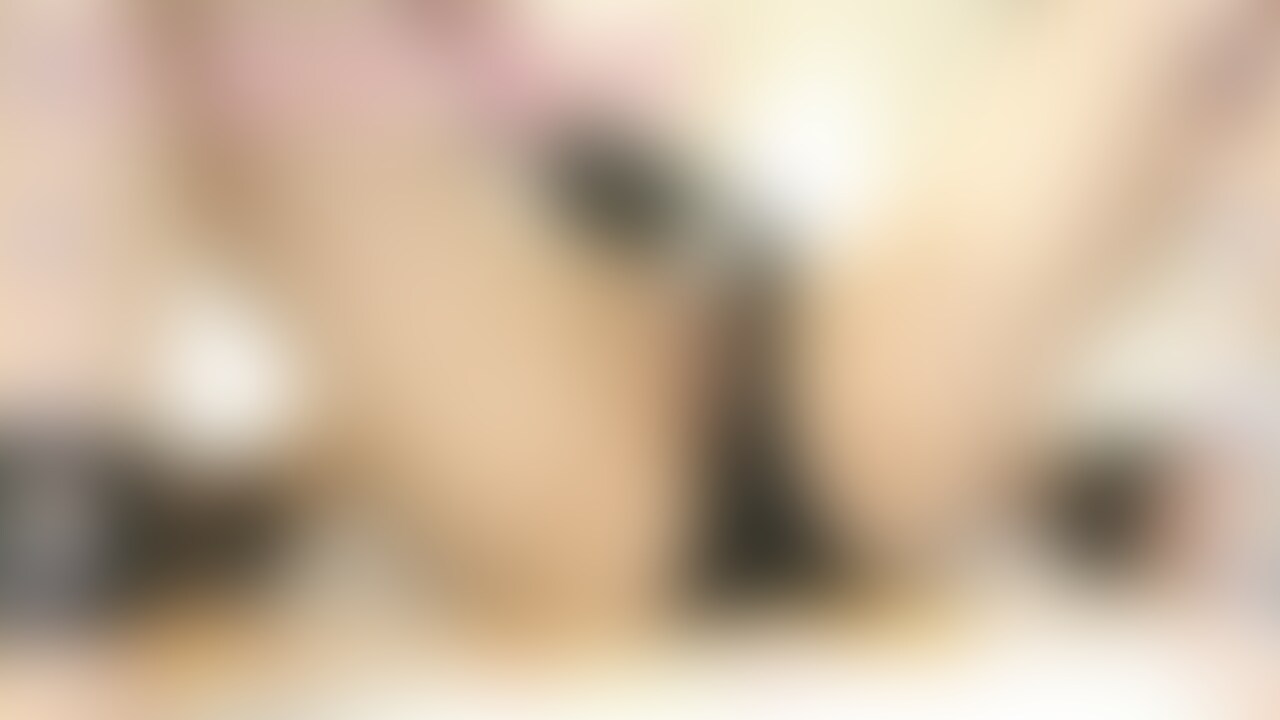 筆でくすぐられて全身性感帯に仕上がりました(T_T)

最後はもうイキすぎておかしくなってました🥰

みんなはどМならんらんをどうやって責めたい？ (2/2)