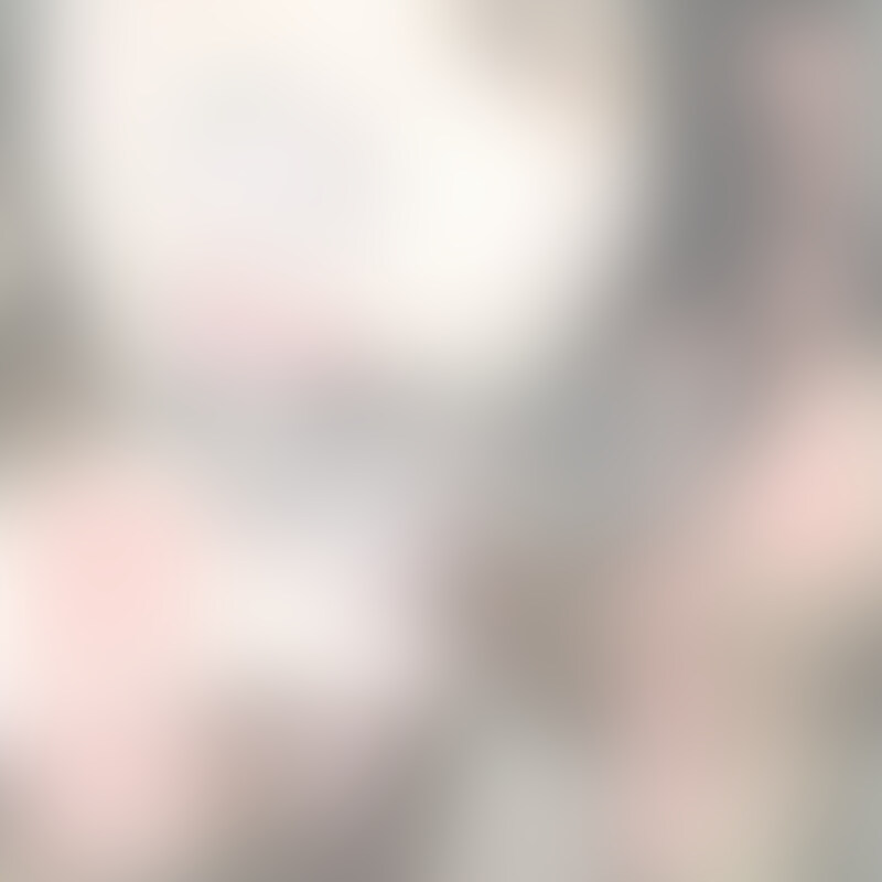 仁王立ちフェラ#28【まり】
スタンダードプラン加入or単品販売から本編をご視聴いただけます。
かわいい子に顔射したい。。。
誰もが思う男の夢ですよね。。。今回はそんな男の夢を叶える作品です。
今回登場してくれたタヌキ顔のまりちゃん。家に来てくれてセックスした後に、「お金出すからフェラの撮影していい?」と聞いたら、笑顔でOKをいただきました。
*を飲んだあとにオイルまみれでセックスしたので、まりちゃんの身体が赤く火照った上に、オイルでてかてか。これがマジでエロい。。。
しかもその状態で、上目遣いのフェラチオです。
射精したばかりなのに興奮してしまい、12分ほどで射精。もちろん、顔射をさせていただきました!
顔にぶっかけた後、ニコニコと笑うまりちゃん。
忘れてました。。。まりちゃんドMでした。。。
この作品の評判が良ければ、まりちゃんとのドMセックス仁王立ちフェラ作品でも作ります! (2/2)