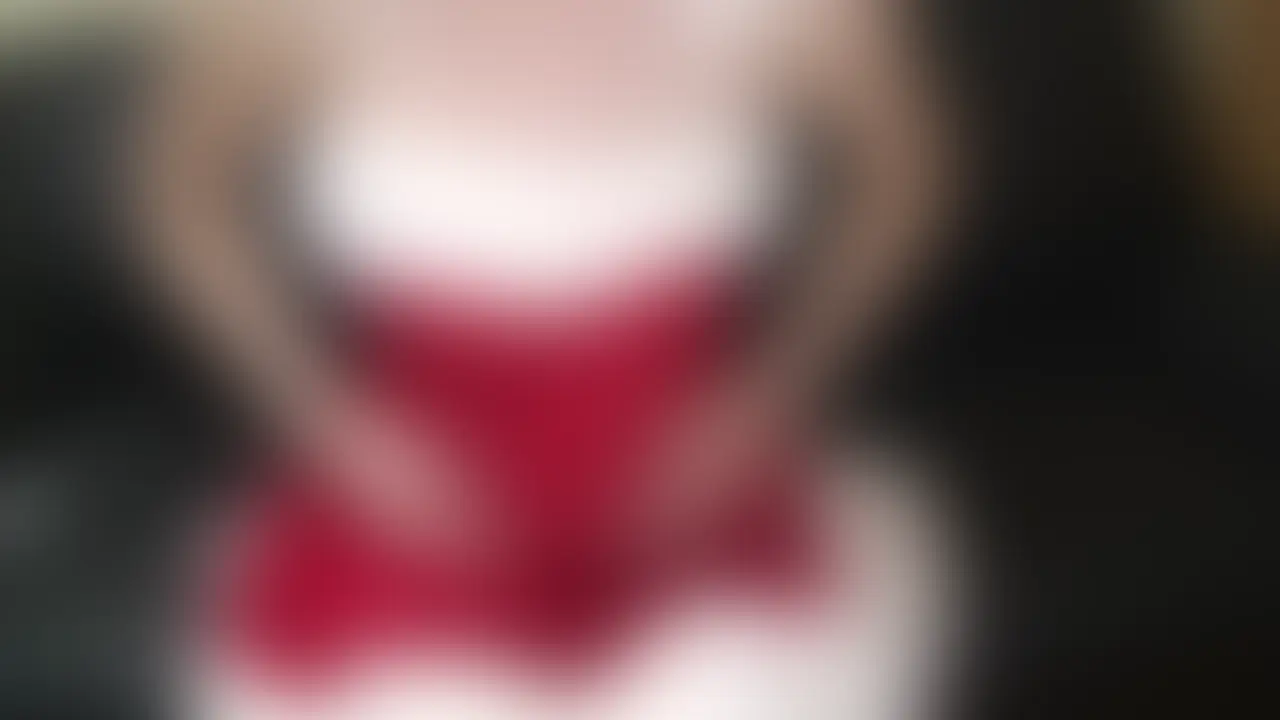 ✅セクシーサンタ娘の変態おもらし電マオナニー
✅14分50秒
✅SAKURA
サンタコスチュームに網タイツを履いてピンクのツルテカ光沢レースショーツを履いたセクシーサンタ娘!
ソファーに座ってパンティの上から指で股間をマッサージしだすと興奮気味に敏感に反応して…
手馴れた手つきでオナニーしながらカメラに向かって自らのやらしい姿を確認して変態自慰行為を披露する姿には興奮で心底感じてうっとりしている様子がエロ過ぎます…
自らパンティを食い込ませクリを摩りながら電マを当てて敏感に反応してヒクヒクする姿を見せつけます…
バックスタイルでお尻を突き出し敏感になり過ぎたクリを刺激すると一気に昇天して「イク♪イク♪」を連呼しながら気持ちよ過ぎてお漏らししちゃいました…w
お漏らしと愛液でベチョベチョのショーツを自ら映しカメラに見せつける変態過ぎる淫乱娘をご覧下さい♪ (2/2)