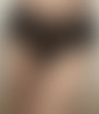 ぽぽぽ🌼(🥰女子大生の下着姿🥰)「ぽぽぽの今日のパンツです🥰🥰 黒のデカパンツです😅😅 クロッチ汚れはプラン加入で見れますよ🥰」の投稿サムネイル