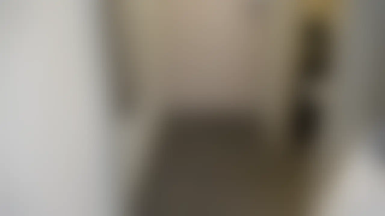 【デリヘル】りのちゃん【即尺フェラ】
出会ってすぐにフェラチオ即尺コースと顔出し動画撮影コースのオプションでデリヘル風俗嬢のフェラ抜きを撮影しました。サービス抜群、愛嬌抜群、テクニシャンの濃厚フェラチオサービスでどぴゅどぴゅ口内射精! (2/2)