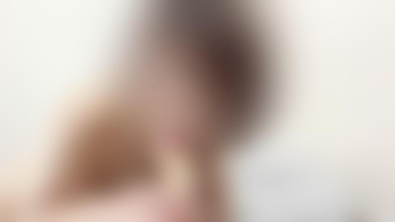 おちんぽを貪り尽くして我慢出来なくなって挿入する人妻 (2/2)