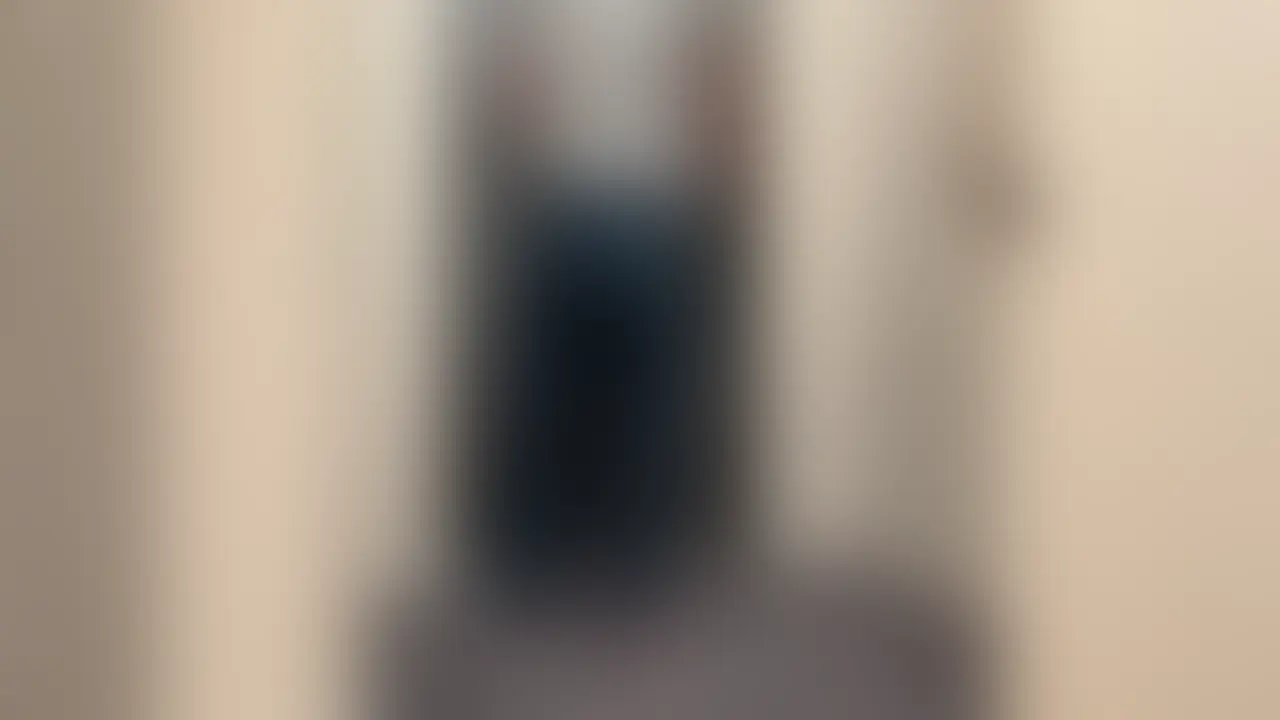 【デリヘル】まきちゃん【即尺フェラ】
出会ってすぐにフェラチオ即尺コースと顔出し動画撮影コースのオプションでデリヘル風俗嬢のフェラ抜きを撮影しました。サービス抜群、愛嬌抜群、テクニシャンの濃厚フェラチオサービスでどぴゅどぴゅ口内射精! (2/2)