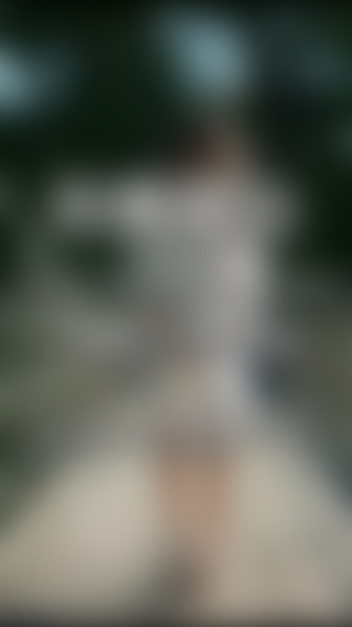 吊橋露出
これまで
いろいろな吊橋で全裸露出して参りました
吊橋大好きな ハルです^ ^
観光客がいる中で
恥ずかしそうな笑顔と恍惚の表情をお楽しみください♪ (2/2)