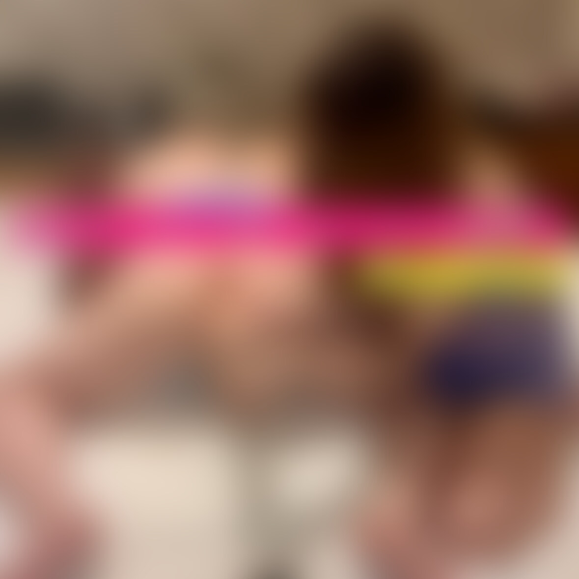 前回アップした動画の別アングルバージョンです💋
極太ディルドでまったりアナル拡張💕 (2/2)