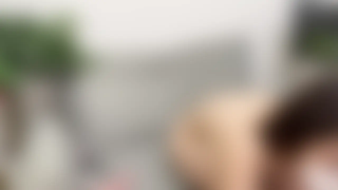 みんな今日もお疲れ様!
みお先生だよ♡
今日は久々の投稿だね!
少しづつメッセージ返していくね♡
今日はお家でオナニーしたよ♡
忙しくて久しぶりのオナニーだからたくさん気持ちよくなっちゃった♡
今日もみおの動画でたくさん癒されてね♡
M-040 (2/2)