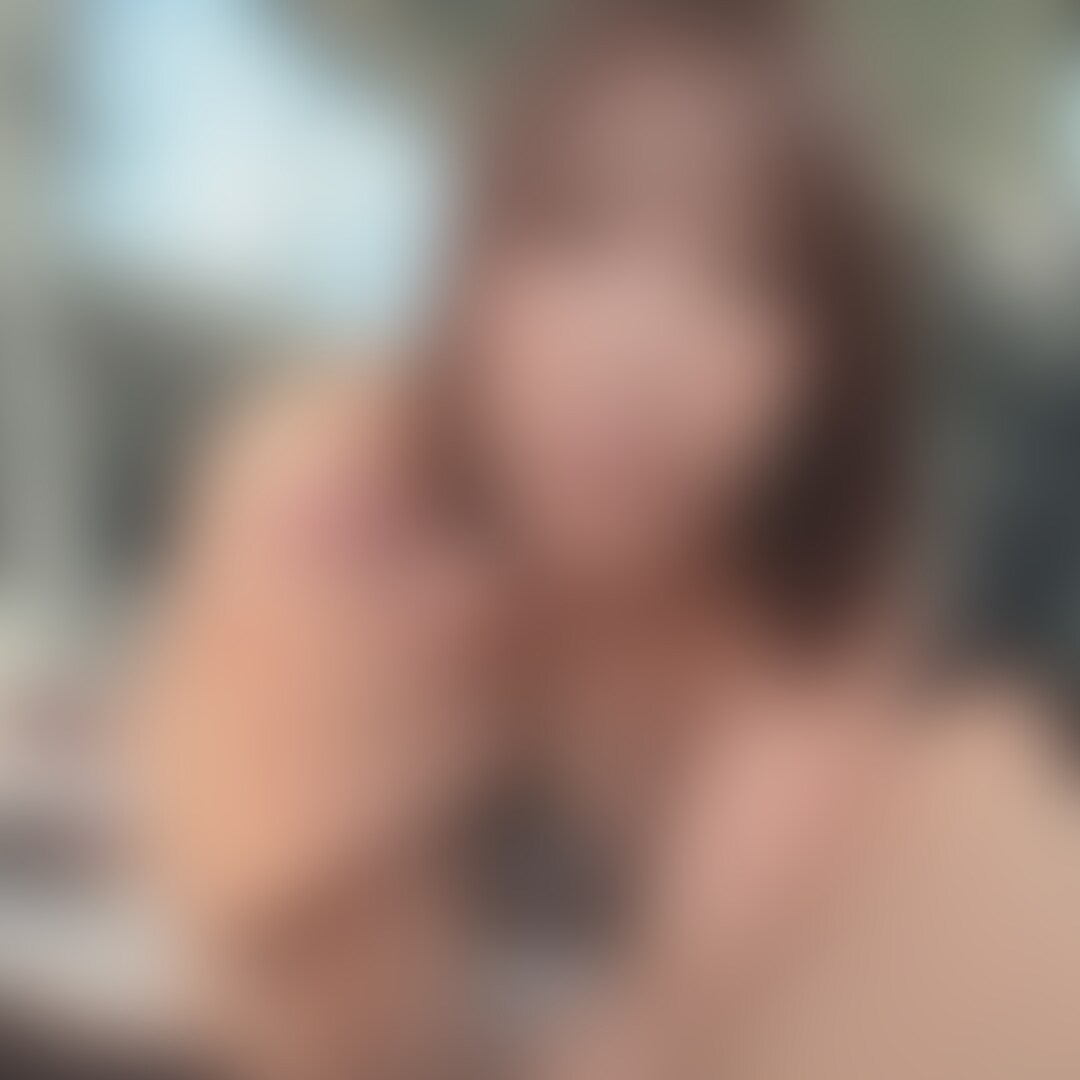 「巨乳ムチムチ若奥さんのクチマ〇コは最高でした！」
フェラする女　FSO-085



久しぶりに連絡が来ました！
巨乳ムチムチ奥さん。相変わらずエロいです！
ムチムチ奥さんのおっぱいをモミモミ
やっぱいいですね！サクッと車内でクチマ〇コ
最後はおっぱいでしごいてもらって
大量発射！最高でした！ (2/2)