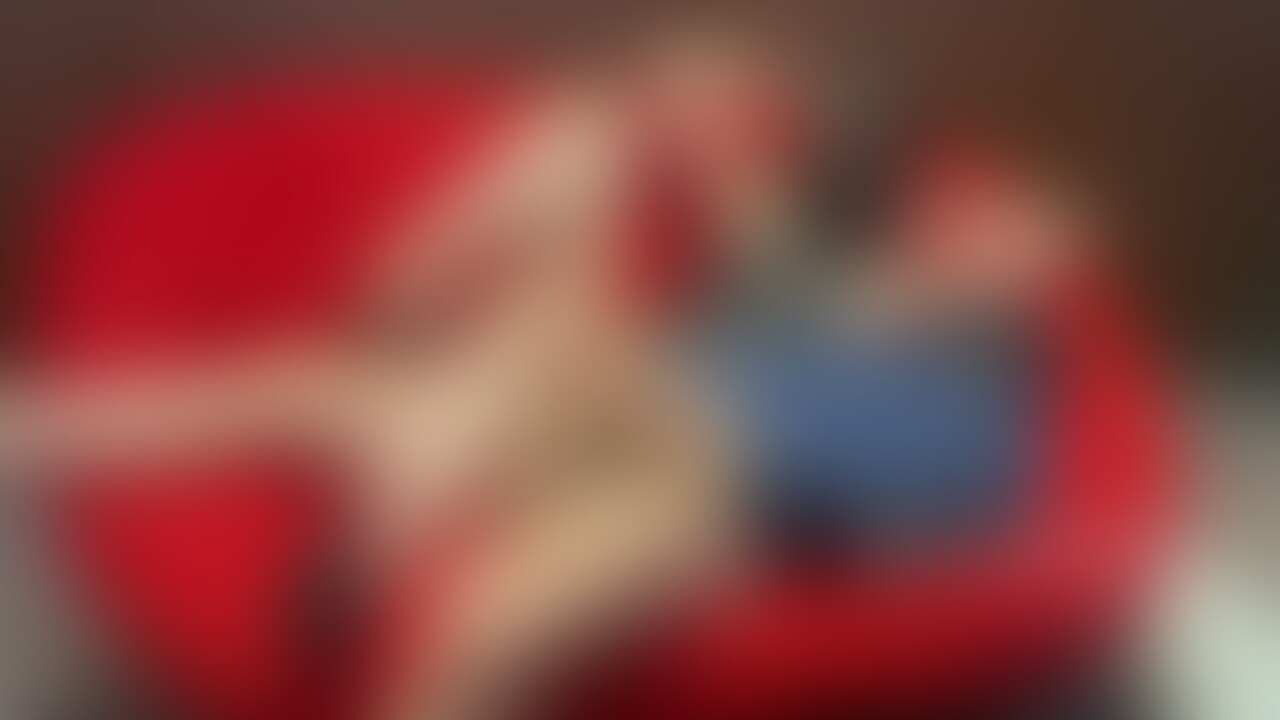 脇舐めさせてあげるから勝手にシコってな😈
M男がかわいくて乳首もいじめちゃった❤︎ (2/2)