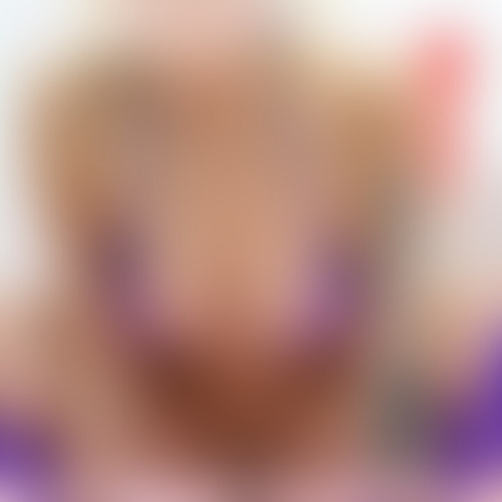 てかてかビキニで激しくピストン💕 (2/2)