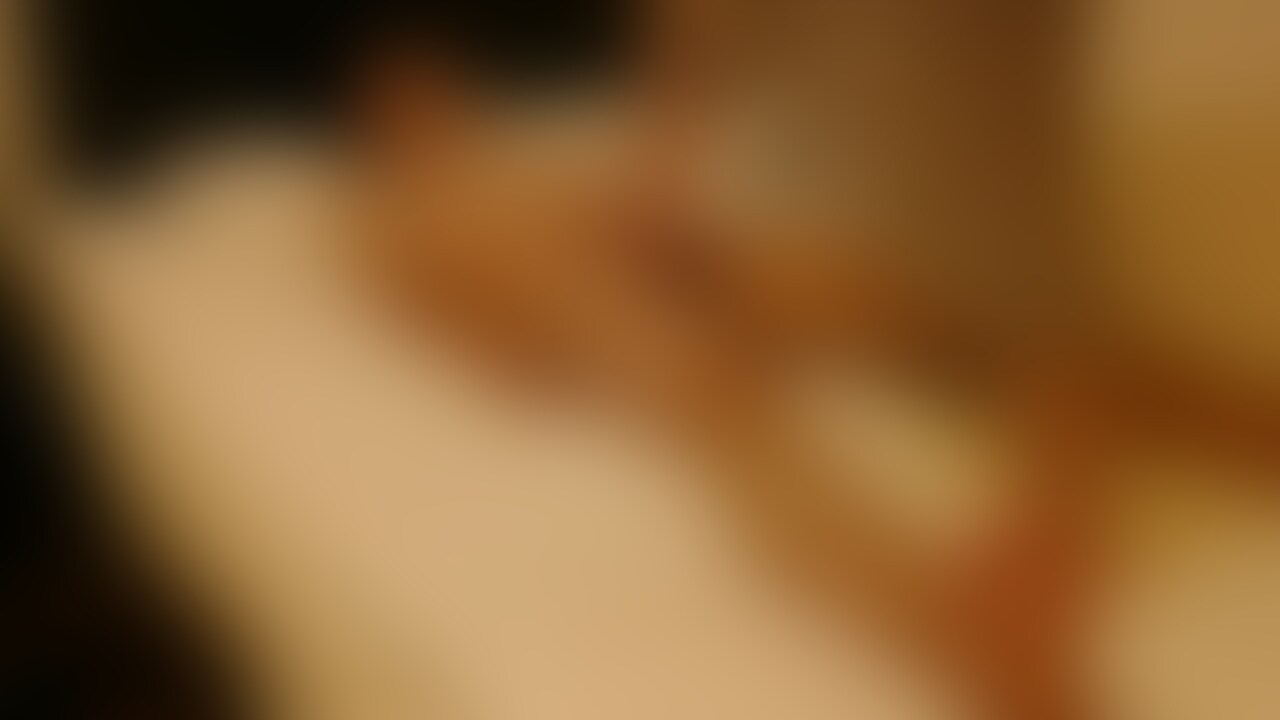 プレイ内容としては、手コキ、言葉責め、足責め、射精になります。
女性の顔出しはありません…。
「ほら、早くイケよ!ほーら!」が一番、刺さりました…。
本当にМな方でないと楽しめないかと思います。
これからもいろいろな動画をアップする予定ですが、主に、М男性向けのものをアップしますので、ぜひとも、S女性、М男性の方は、今後の更新、アップロードをたのしみにしてください!
youtubeでは、「進撃のМ男」として活動しています。
ツイッター 進撃のエムダン @zkQf7mFGyQIR1gc
こんなシチュエーションのものを見てみたい、というものがありましたら、ぜひ、リクエストを頂けたらと思います。
日ごろからなかなか自分の性癖を言えない鬱憤をこのような形で表せることが幸せなのです。
また、同じような性癖で悩んだり、もやもやしている方がいたら、ぜひとも、応援してくださいね!
※本人の許可を得て撮影を行っています。
※女性のプライバシー保護のため、モザイク処理を施しております。
※他サイト等への転載、アップロードなどが発覚した場合には、法的措置を取らせていただきます。 (2/2)