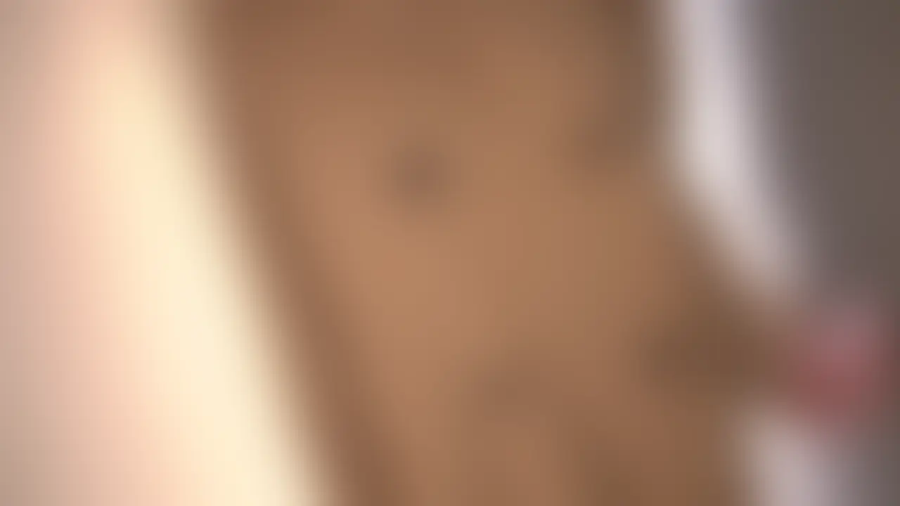 ゴミ出しを注意してきた隣人にお仕置き。
都内で映像制作会社に務めてる者です。
普段は企業系とか店舗CMなどを制作しているんですが
もともとはエロ動画が好きで映像業界に入ったので
いつかは自分でもエロい映像を撮影して販売したいなと思ってました。
僕が住んでいるマンションは月曜が可燃ゴミ・木曜が粗大ゴミの日なんですが
仕事柄家を空けることが多くて、一ヶ月まとめて可燃ゴミを出してしまうこともしばしばです。
なのでゴミの量が他の家よりも多いらしく、自分がゴミを置いたら他の人がゴミを置くスペースがなくなるらしい。
まぁそんなこと知ったこっちゃないんですが、たまに近隣から苦情が来るんですよね。
これがマジでウザい。仕事的に仕方ないし。
この前ゴミ出しをした後、1時間後ぐらいに何度もピンポンが鳴らされるので、
さすがに頭にきて出てみたら、たまに廊下とかでですれ違う女が立っていて。
保険の営業とかやってそうなオンナですね。
顔を合わせるなり、ゴミの件で苦情を言われまして。
その言い方があまりにもムカついたので、いつか復習してやろうと思ってました。
それから2日後、マンションのエレベーターで偶然二人っきりになって
こっちを見るなりニラみつけてきたのでムカついて、
騒がれないように口を抑えて、自宅にひっぱり入れて…。
めちゃめちゃ××されたんですが、なんとかかんとか捕獲に成功。
意外と大柄な女で力が強いから抵抗されるとキツいんですが
ネットで調べたマインドコントロールっていうんですかね。
それを試してみたら想像以上に効果を発揮してくれまして。
いつの間にか僕の言うことを何でも聞くような従順なペットになったので
スケスケのレオタードを着させてマンコにバイブを突っ込んだり
ノド奥までチンポを咥えさせて楽しんだり色々やってます。
職業柄、良いカメラで撮ってるのでキレイに撮れてますよ。
どんどん撮っていきたので、良ければ応援お願いします。 (2/2)