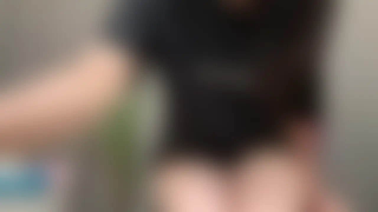 おもちゃ2個責め気持ち良すぎてずっとあへあへしてるOLお姉さんの恥ずかしいおなにー動画です、、、 (2/2)