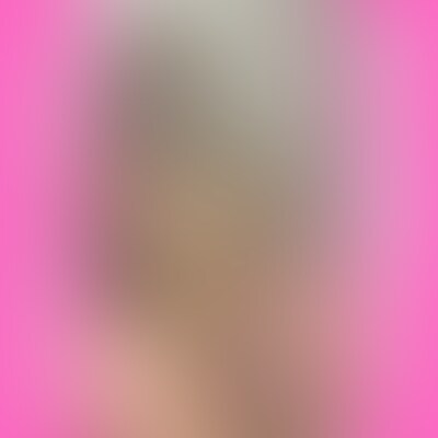 あんなのはじめての長い動画です💕💕💕（はじめの15秒だけボカシありです）

手でオナニー、電マでオナニー、バイブでオナニーでめちゃくちゃに乱れながらイキまくります💦

恥ずかしすぎますがフォロワーさんからの指示に一生懸命答えてました😭

感想のコメントやいいね♡もらえたら嬉しすぎます🤍 (2/2)