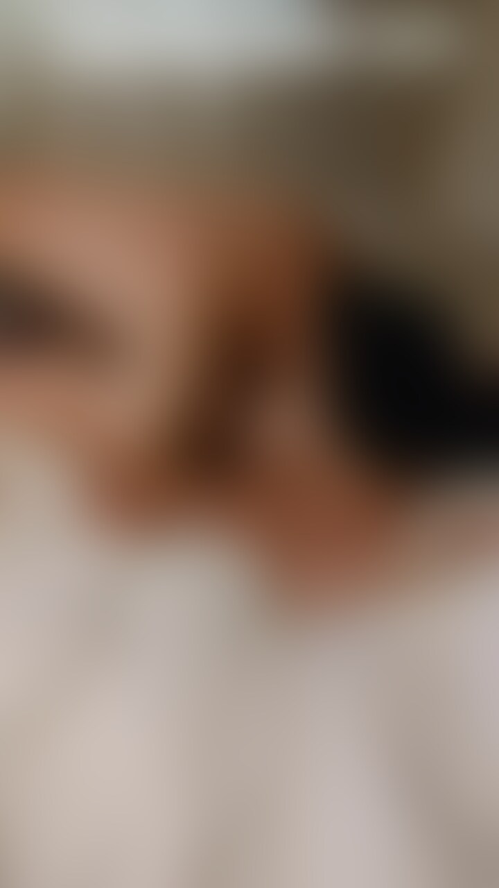 Twitter未公開動画
初めて寝取られたときの動画です。
ヨシ以外とはエッチしない!ってゆーアキを説得し初めてプレイ。
キスはしない!って言ってたのに…
ヨシ以外に何されても感じない、
ヨシ以外ではいなかいって言ってたのに… (2/2)