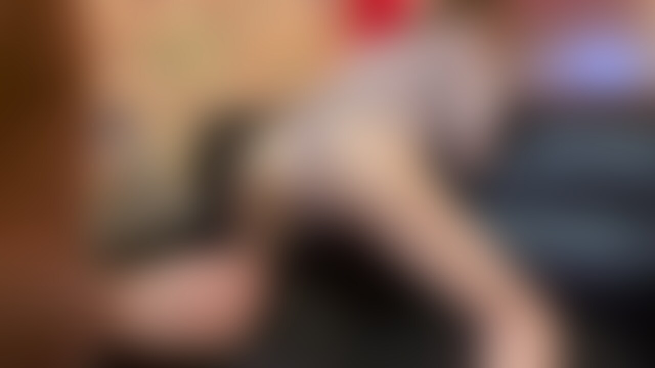 最近、セックスレスで欲求不満のおねーさんがケツ突き出して即ハメして欲しいと言ってきたけど。。(笑) (2/2)
