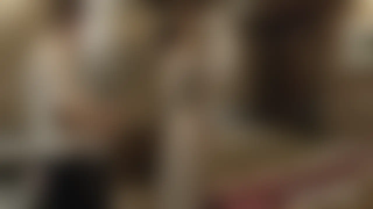 自由が無くされるがままのM女
情けなく身体が反応しちゃってるw
本当におもちゃみたいでみんなにも触ってもらいたいなぁ (2/2)
