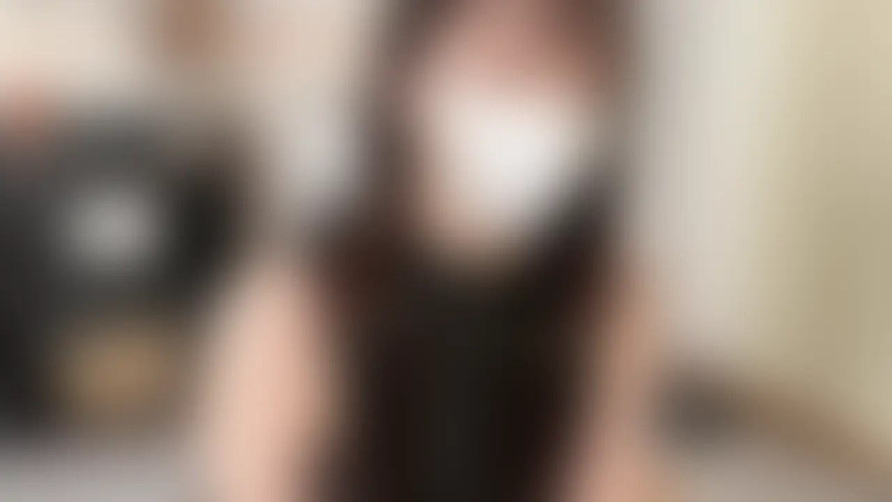 ◎Iカップスタイル抜群ギャルと生中出しセックス
Iカップ巨乳ギャルにフェラ、パイズリをしてもらい。
騎乗位、バック、正常位で生中出し!!
スタイル抜群のスペック高い女子に生中出しは最高ですね!
締まりも良し!! (2/2)