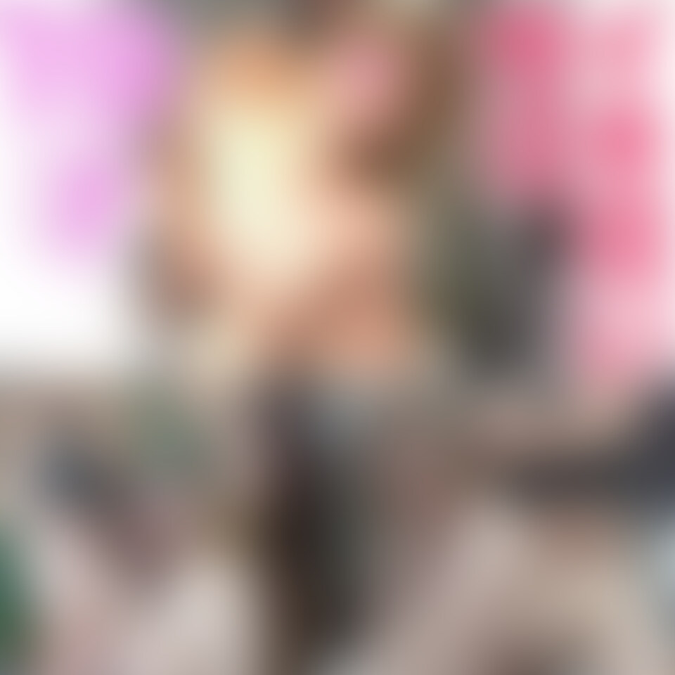 卓球の平野美●19歳のイキ狂い号泣!!本編完全顔出し、19才現*役キャバ嬢が巨根でイキまくり…好きな人を思い涙ぐみながら絶頂!『個人撮影』個撮オリジナル401人目
本編完全顔出し
19歳
現*役キャバ嬢
中出し
鬼イカせの連続…
好きな人がいるのにおじさんの元へ撮影にやってきました
どんな心境かは分かりませんが関係なくイジメ倒そうと思います!!
人気キャバクラ勤務ですがお客さんが普段出来ない事をやれる
優越感もたまりません…
キスから始まりおっさんのアナルも綺麗に舐めてもらいます
そしてフェラからイラマチオに移行
容赦無く喉奥まで咥えさせます
苦しそうな表情ですが気にせず奥の方まで
この気持ちよさ何度やってもやみつきですね!!
ソファーでの騎乗位から立ちバックで感度抜群のアソコを
突きまくり…
おっさんのデカチンがフィットしたのか締め付けも半端なく
ベッドに移動してからも○○○めながら正常位、バックと
一層激しさを増して○○○しまくり…
途中何度もイキまくるのでおっさんも激しすぎる位に突きまくっちゃいました
好きな人を思いなのか、涙ぐみながらも絶頂の姿…
遠慮なく中出しさせてもらいました!! (2/2)