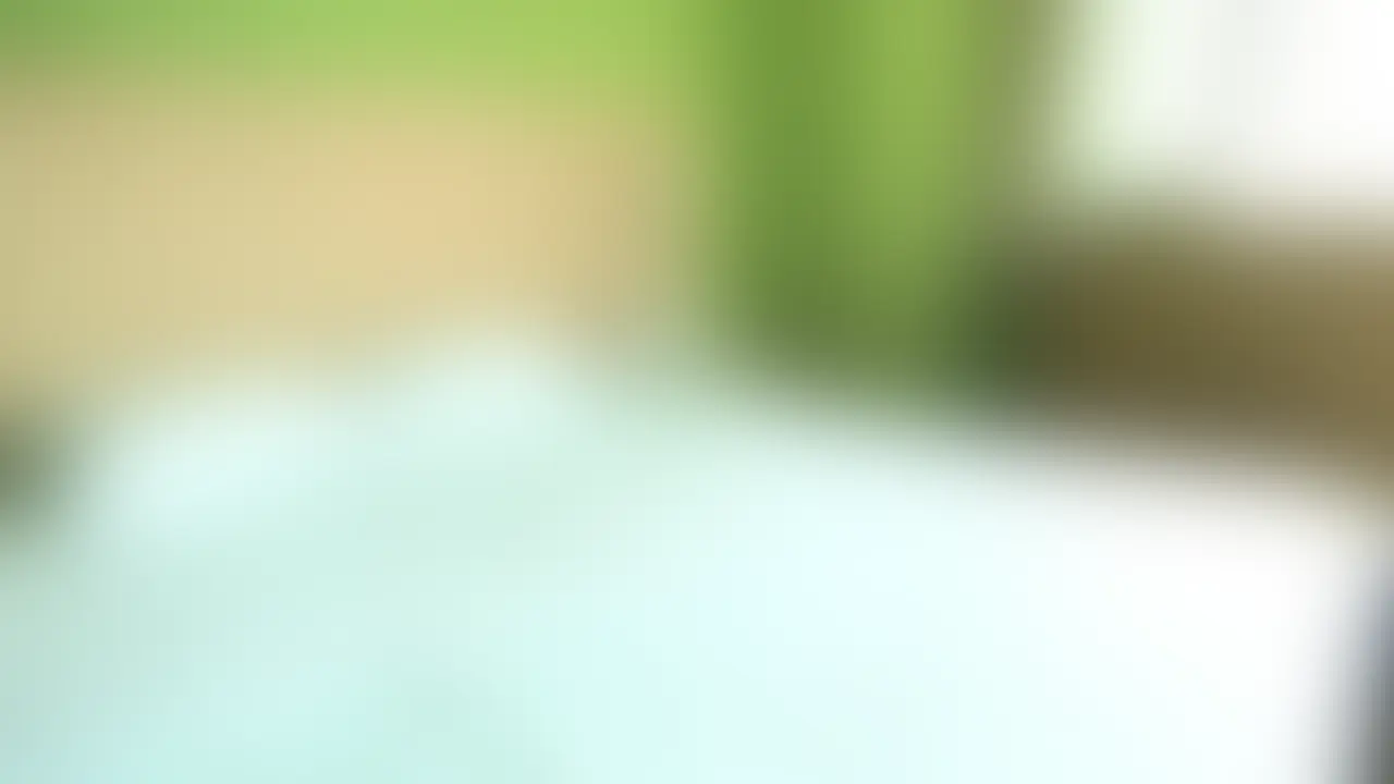 【2ヶ月ぶり処女ハメ♥️】限界まで求め合う汗だく濃厚SEX💦1時間6分神回大作動画【No.40】
前回よりさらにエロい‼️
1時間超えのガチハメ撮り大作動画
遂に解禁です✨
あの有名裏垢男子のジェイくんと
お互いに身体が忘れられなくて忘れられなくて
2回目のコラボをしちゃいました🔥
久しぶりのホテルでの再会
すっごく緊張しちゃって💦
「2ヶ月ぶり?2ヶ月も空いたらもはや処女です。」
って、照れまくり///
優しくキスされて
おっぱい揉まれてクンニされてるうちに…
体がどんどん熱くなって
えっちな声声が漏れちゃったの🙈
求め合うみたいに熱いキスを何度も交わした後は
たっぷりご奉仕タイム💋
乳首を舐めまわして、パイズリして、フェラ…
いよいよ待ちきれなくて騎乗位で合体❤️
お互いの気持くなってどんどんスピードアップ🔥
2人とも汗だくになって、
激アツプレイにのめり込んじゃった💦
そのあとはバック、正常位で
1時間もセックスしっぱなし‼️
気持ちよすぎて連続イキしちゃいました…///
最後はフェラでお口の中にドクドク…💋
ぜったいに後悔させないので
最後までじっくり見てね?🫶✨
※完全顔出し
※1時間06分
※定価:¥3,980
┈┈┈┈┈┈┈┈┈┈┈┈┈┈┈┈┈┈┈┈┈
前回のジェイくんコラボはこちら📢
https://myfans.jp/posts/46fbc28c-7c93-4416-a13b-a969ffaede53 (2/2)