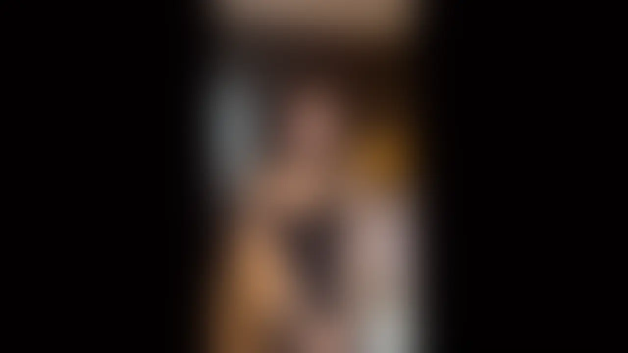 “SSS級ヤリマン美女” 顔出しハメ撮り
オホ声,アヘ顔,ハメ潮,中出し,ど変態SEX
Jカップの美女にオナニーさせて
イキたいのを我慢寸止めして焦らして
感度爆上げしたら絶頂迎え、アヘ顔オホ声でイキまくる。
ん”お”ぉ”♡♡きもぢいぃ♡んほぉっ♡”お”ぉ”♡お"ッッ
美女の絶頂アクメ、めちゃくちゃエロいです。
フェラ顔も死ぬほど可愛いんです…
あのイラマでアヘ顔ダブルピースも。
ガチガチ、バキバキになったちんこで
奥まで破壊するようにずぶずぶ挿れてハメまくり。
感じる顔、声、揺れる乳、全てがエロい。
最後は正常位で大量中出し。
膣奥に注がれた精子。
なんとその後、気持ち良すぎた余韻で失禁。
中出しされた精子を流しだすように
大量の失禁をしちゃったお姉さん。
もう反則です。
エロすぎるお姉さんでした。
次は、ドMだったお姉さんに痴女られます。
※顔出しはプレミアムプラン、単品のみ (2/2)