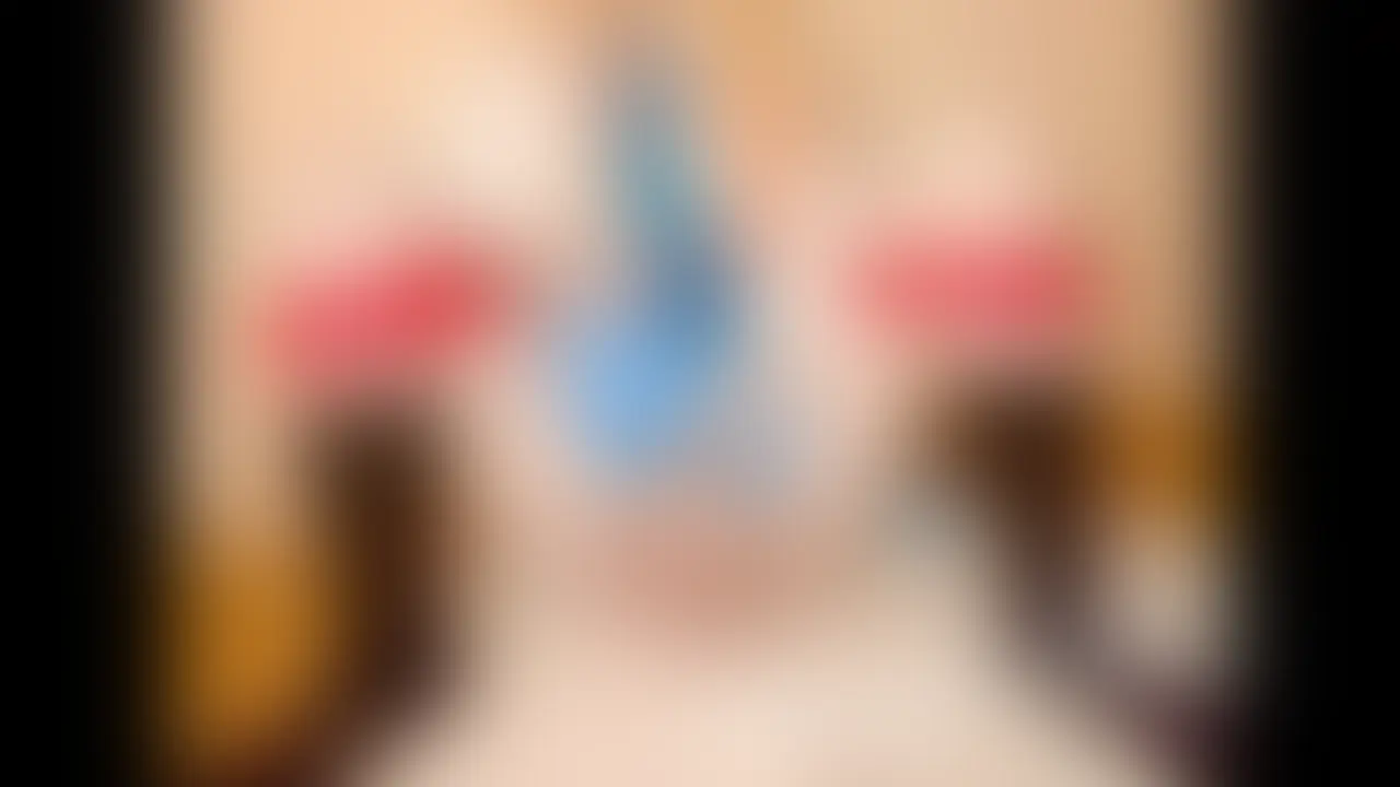 10月11日でmy fansに登録して一年になります💕
不定期更新にも関わらず、ずっと応援してくださる方々に心より感謝申し上げます🙇♀️✨
今回の動画は『着♡恋 海♡ちゃん』です✨
セルフ緊縛風で撮ってみました🤗
久々のオナニーだったのでする前からヌルヌルでした…笑
約6分の動画となっております🎥 (2/2)