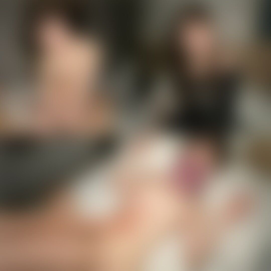 【完全顔出し】
彼氏持ちの美容学生さんがストレス発散にやってきてくれた
どMなんだけど彼氏との相性が良くないそう...
最後は絶頂しながらWピースや自分の下着咥えながらの中出し浮気ハメで昇天です (2/2)