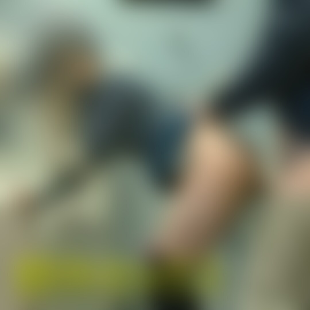 青○○○
途中で人が来たので、場所を移動してセックスをしました。
外はいつもの2倍ワクワクするので好きです💛 (2/2)