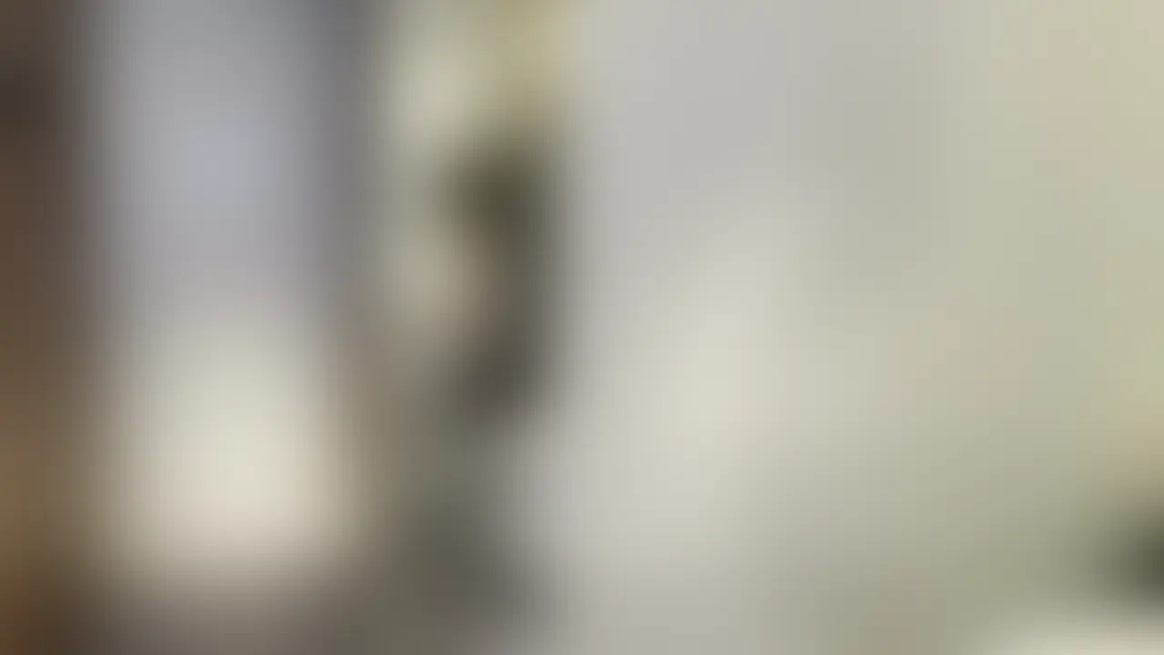 ビジネスホテルの入口で即ハメ露出セックスで声も出せないバレたら終わりなスリルに興奮が止まらず、何度も欲しがりセックスしてしまいました…。
・
・
・
エロかったシーンなどコメントで書いてくれた方に抽選で未公開プライベートハメ撮りプレゼント🎁
さらに今だけ‼️《本編購入者・プラン加入者限定シークレットおまけ動画付》 (2/2)