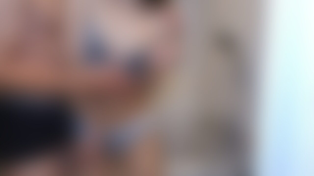 【初!ローション解禁💕✨】
今回の動画は、ローションプレイ初解禁です🌼
上も下もヌルヌルのベトベトでいつもより感じちゃったよ〜🤣🍒
こんなにローションって気持ちよかったっけ?笑
ぐちゅぐちゅ音が鳴るのがえっちでそれだけですっごく濡れました・・・
後処理が大変で中々ローション使えないかもなのでねむファンの方はお見逃しなく!!!
この動画は単品販売限定の動画です🫶🏻 (2/2)
